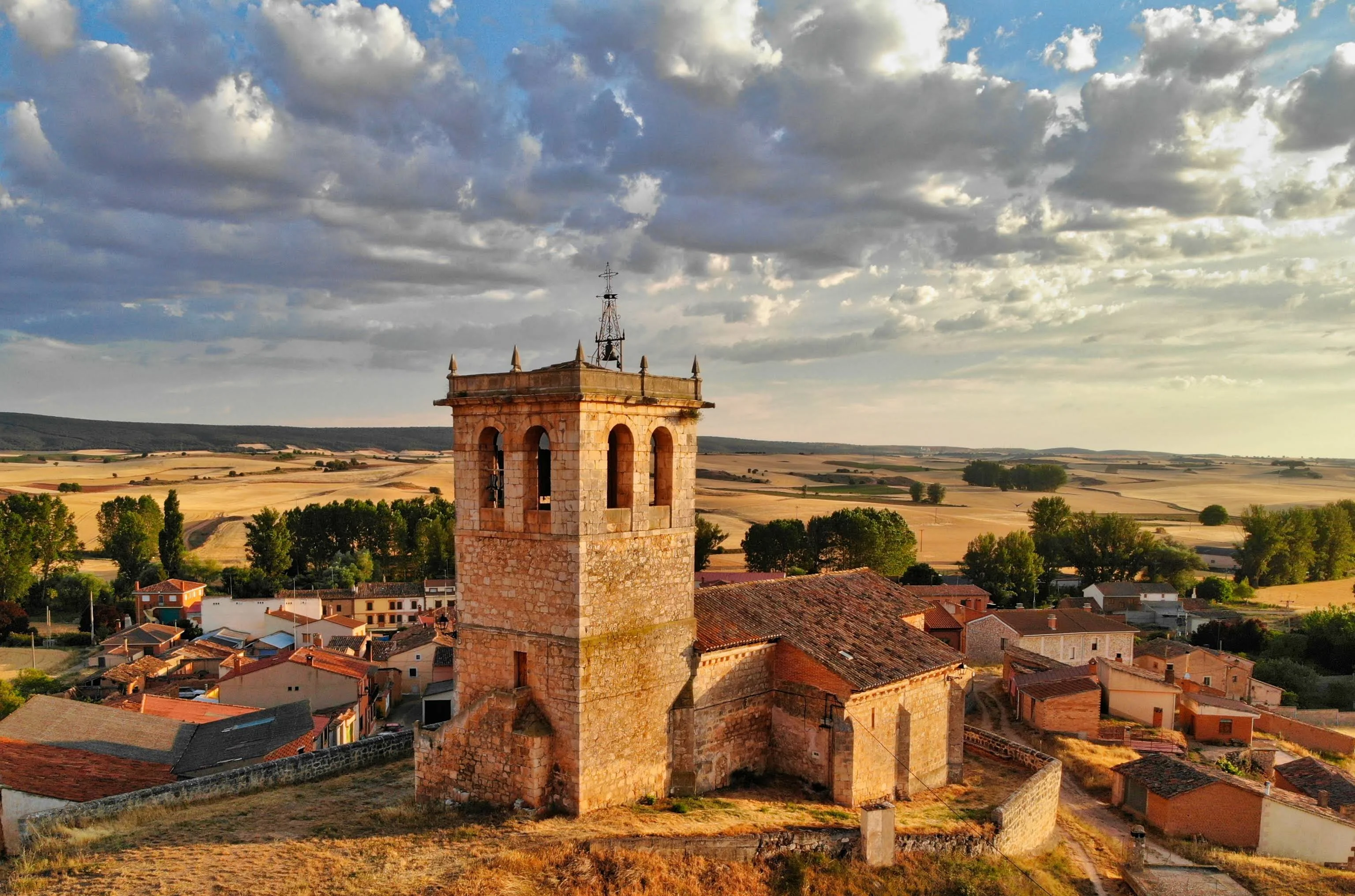 Frontal de la Iglesia de Santa Elena