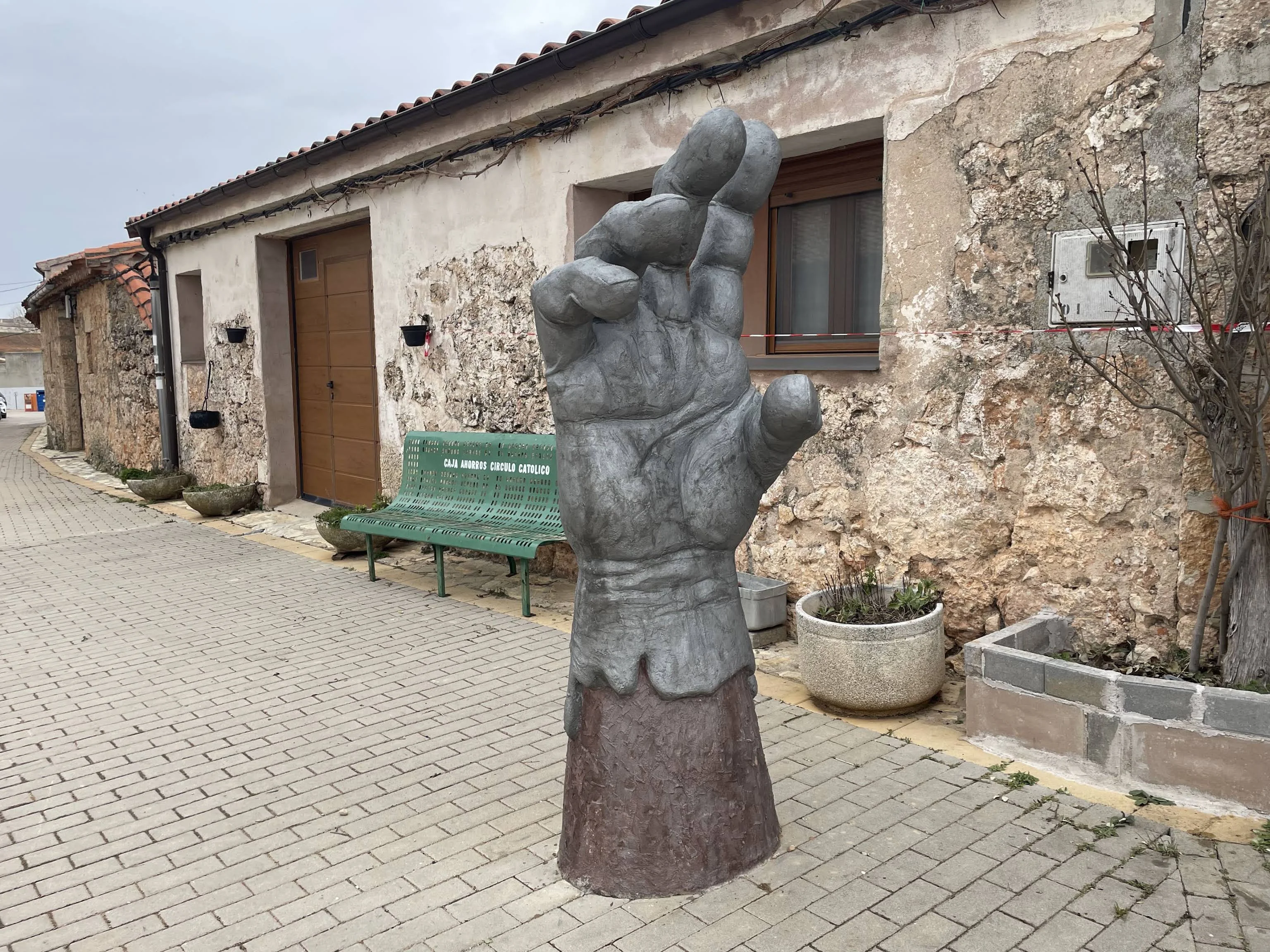 Escultura La Mano