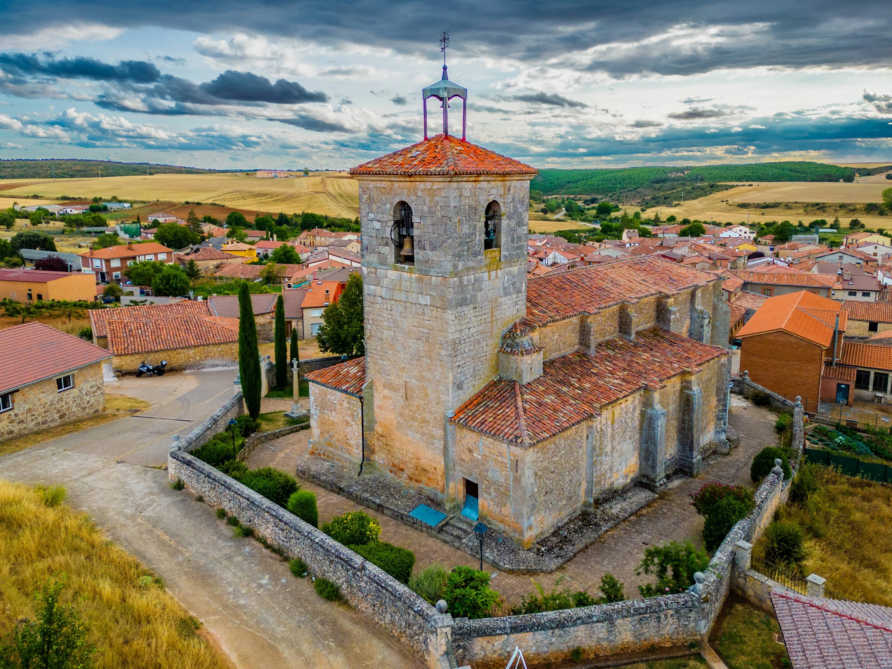 Iglesia de San Martín Obispo vista aérea