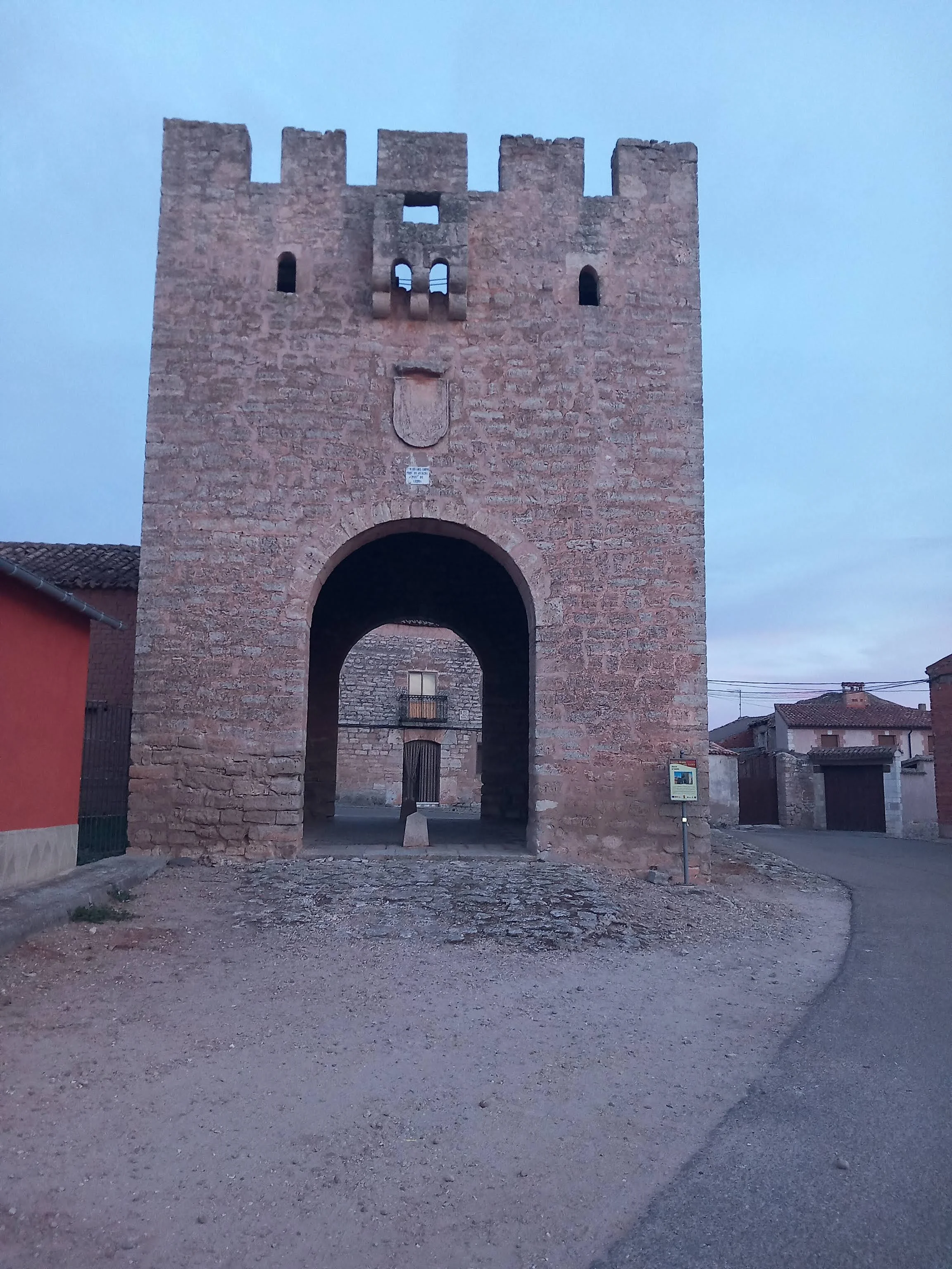 Arco de la Costana de Santa María del Campo