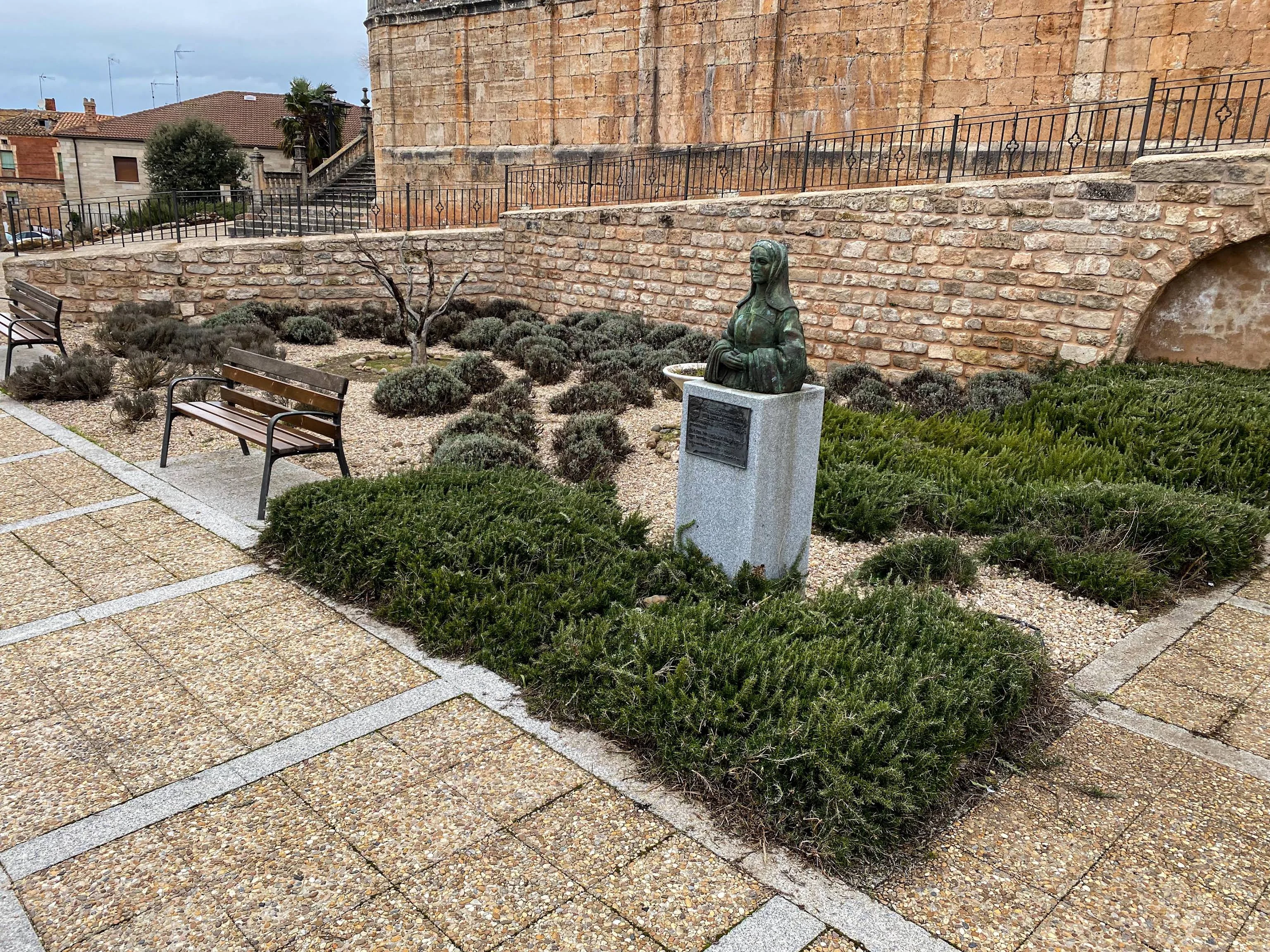 Plaza de Juana I de Castilla