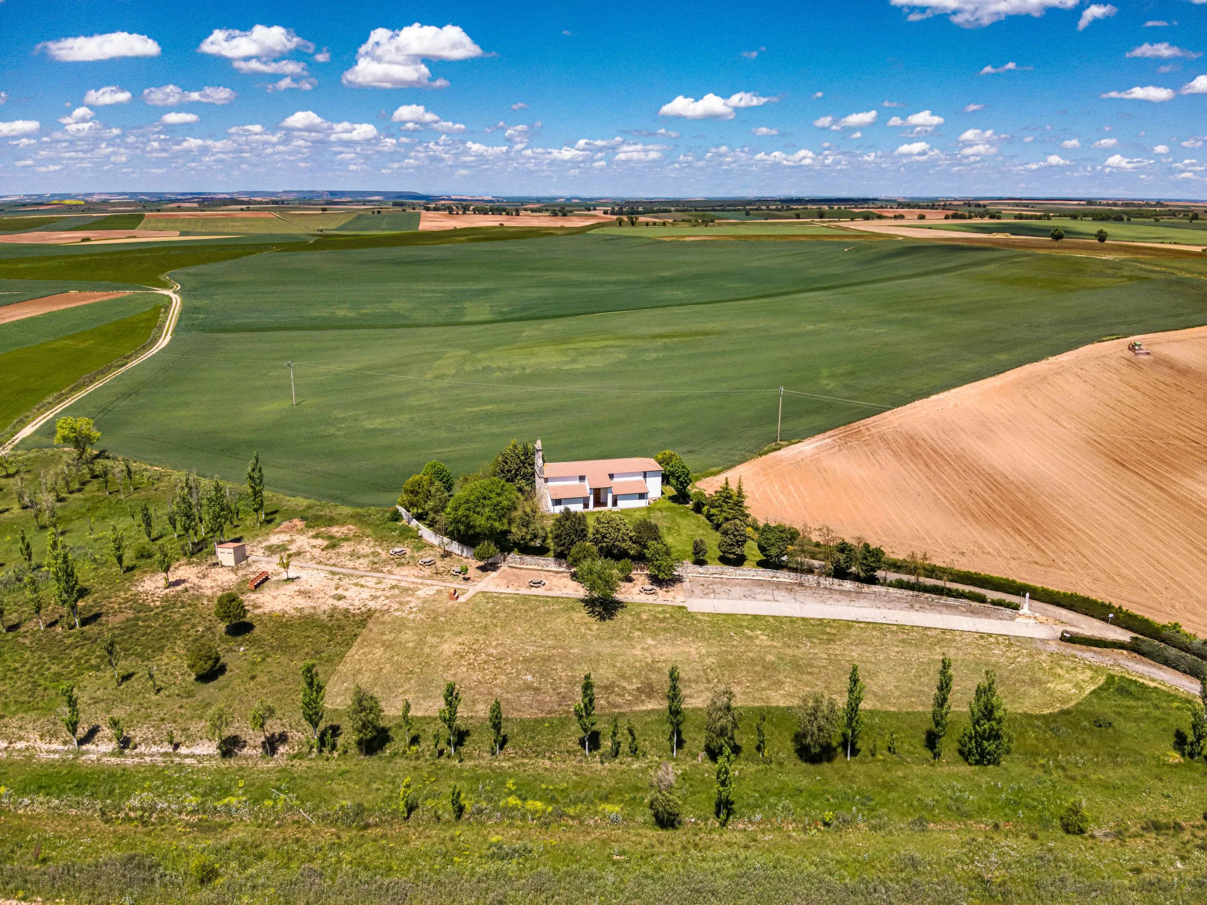 Ermita la Virgen de Nava aerea