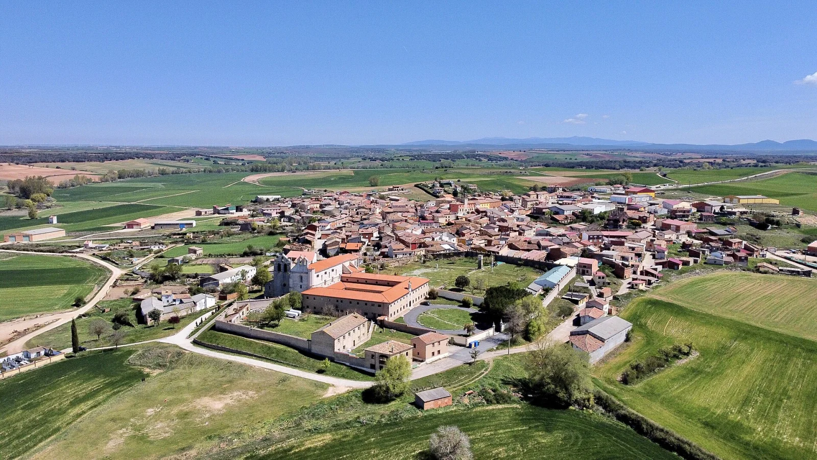Vista aérea de Villamayor de los Montes