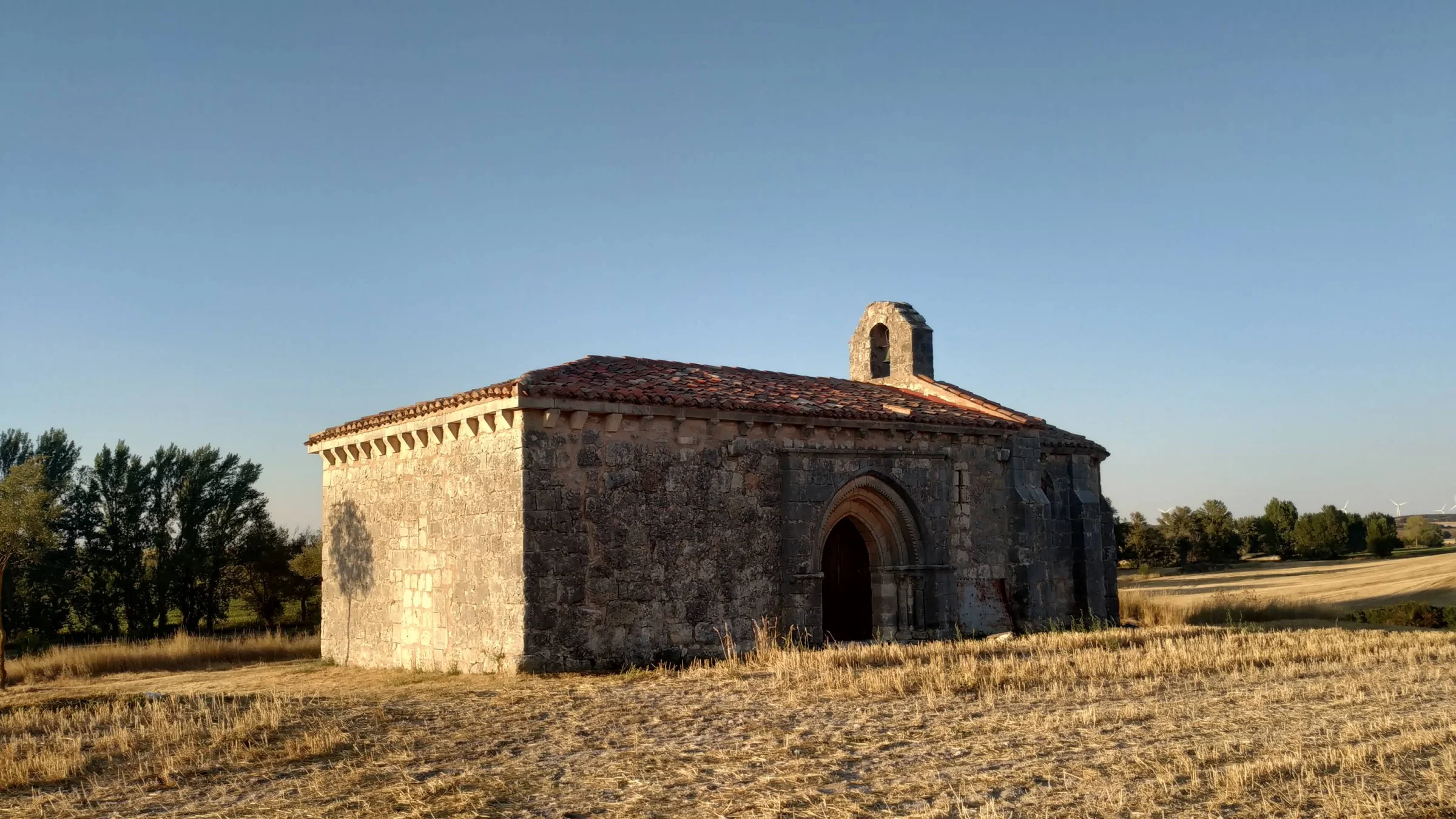 Ermita románica de San Miguel