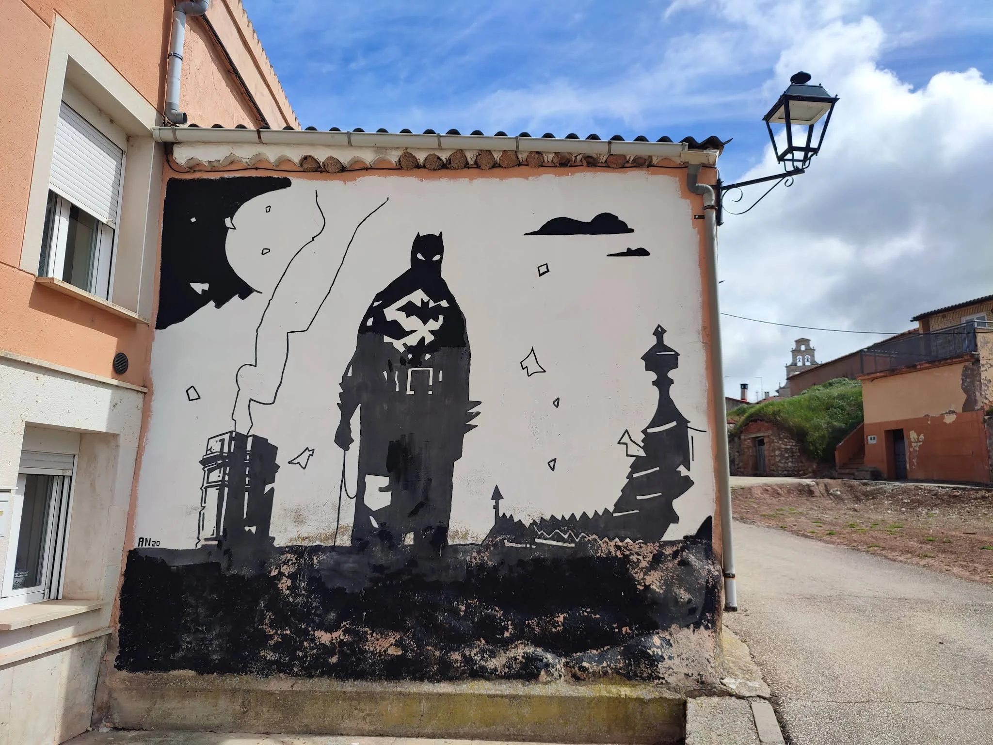 Mural "Batman" de Antonio Martínez Arnaldo dedicado a Mike Mignola
