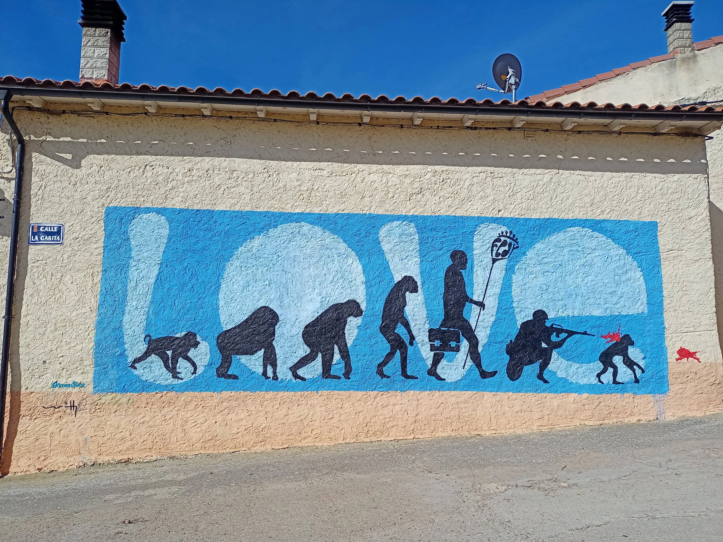 Mural "Involución" de Willy Arenas dedicado a George Orwell