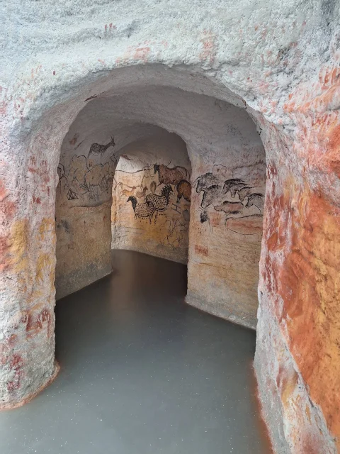 Pinturas rupestres en cuevas