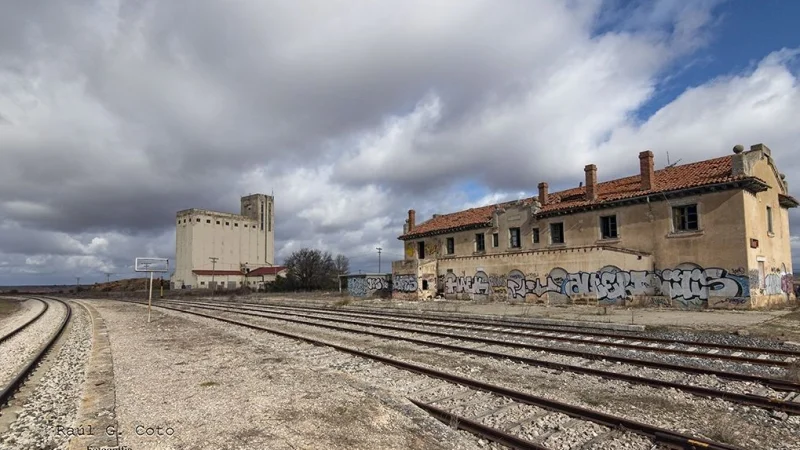 Antigua estación de trenes (Abandonada)
