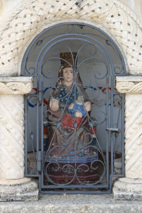 Virgen de la Cereza