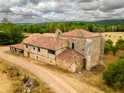 Preciosa Ermita de Redonda