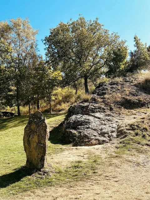 Zona donde se encuentra la réplica de la espada del CId Campeador