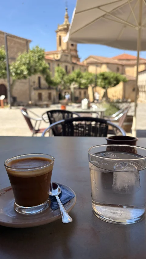 Cafecito en la Plaza Mayor