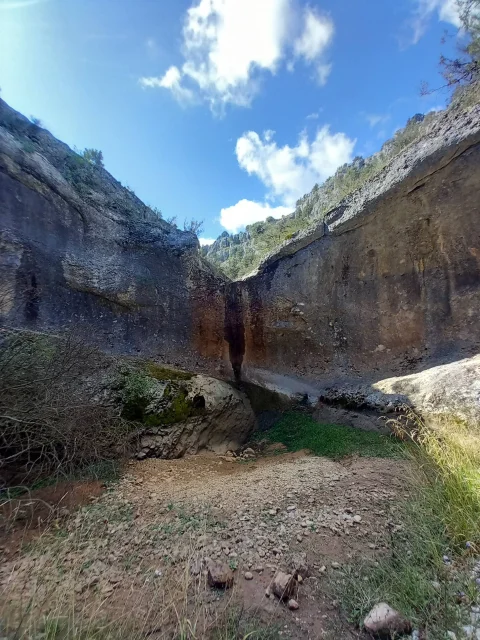 Cascada del Picacho seca totalmente sin agua
