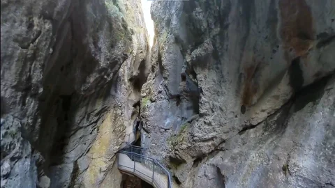 Extra estrechez del desfiladero de La Yecla