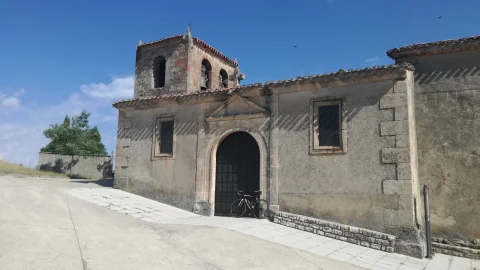 Otra vista de la iglesia
