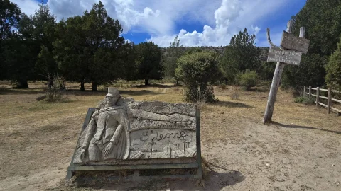Monumento a Sergio Leone en Sad Hill