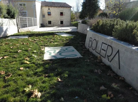 Titulo de la bolera para jugar a los bolos