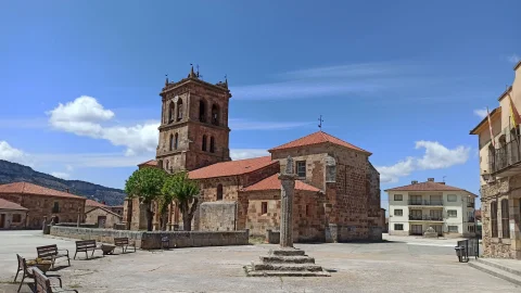 Iglesia de San Pedro Apóstol