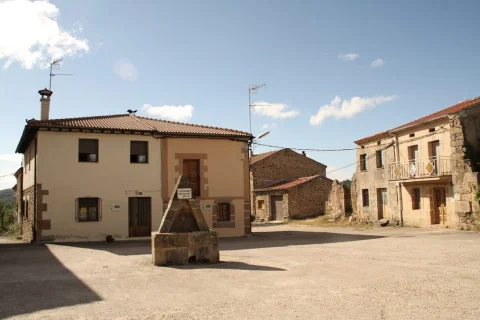 Fuente de piedra de Gete