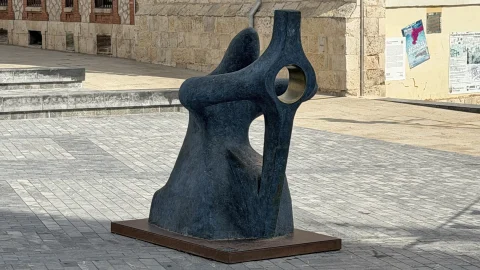Perfil de la escultura Cid Hincado de Hinojos