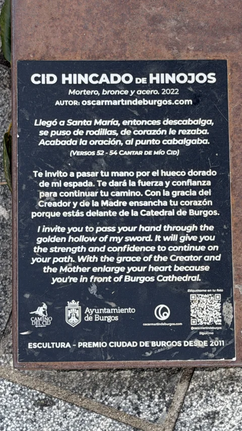 Placa informativa de la escultura Cid Hincado de Hinojos