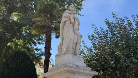 Estatua de Enrique III, el Doliente