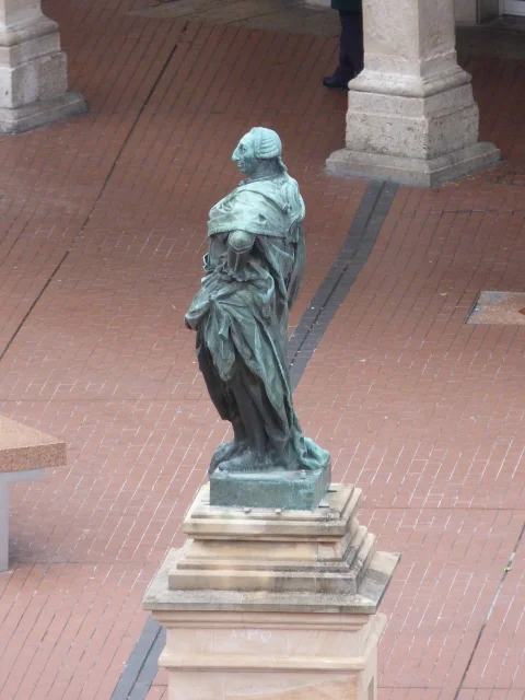 Vista aérea de la estatua a Carlos III