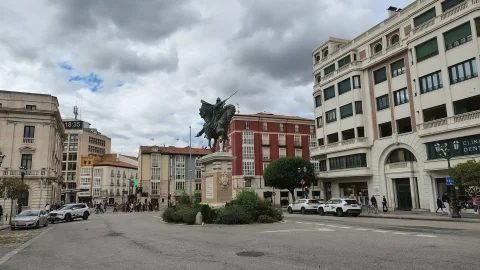 Plaza Mio Cid vistas desde el Puente San Pablo