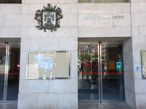 Plaza Mayor de Burgos (Entrada moderna/oficinas de atención del Ayuntamiento de Burgos)