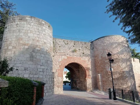 Vista general del Arco de San Martín