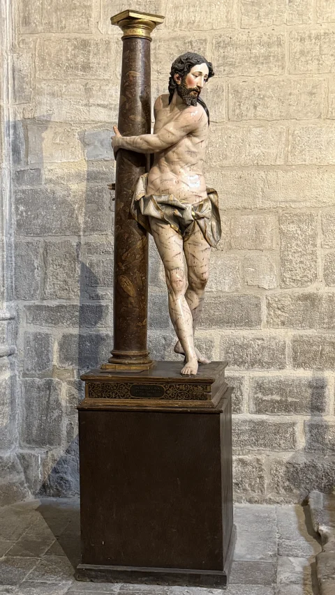 Escultura del Cristo atado a la columna