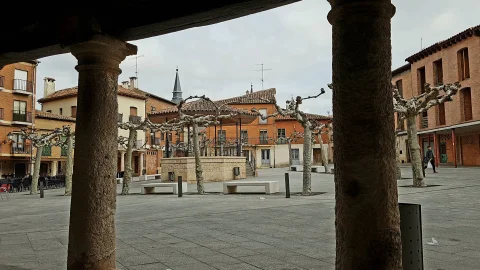 Plaza vista desde los soportales