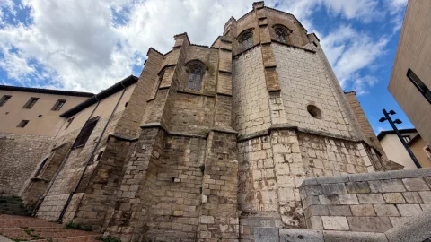 Contrapicado de la iglesia San Esteban