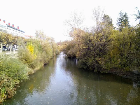 Panorámica del río Arlanzón desde el Puente de Bessón