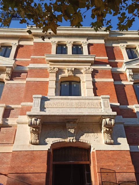 Inscripción del Banco de España en la antigua sede de Burgos