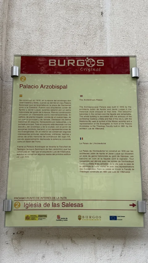 Placa informativa municipal del Arzobispado de Burgos