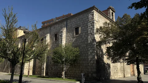 Fachada lateral del Monasterio de San Juan