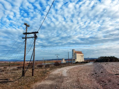 Silo a lo lejos