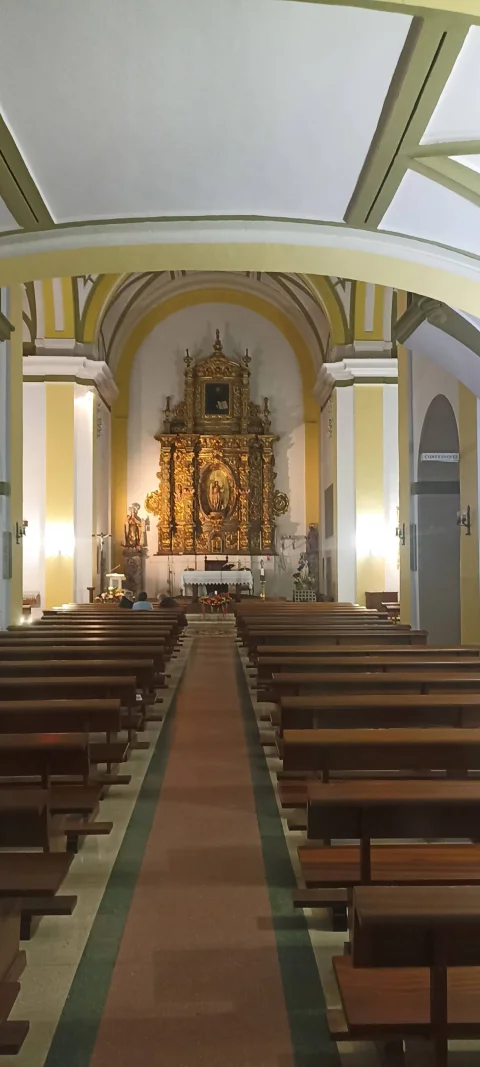 Interior de la iglesia