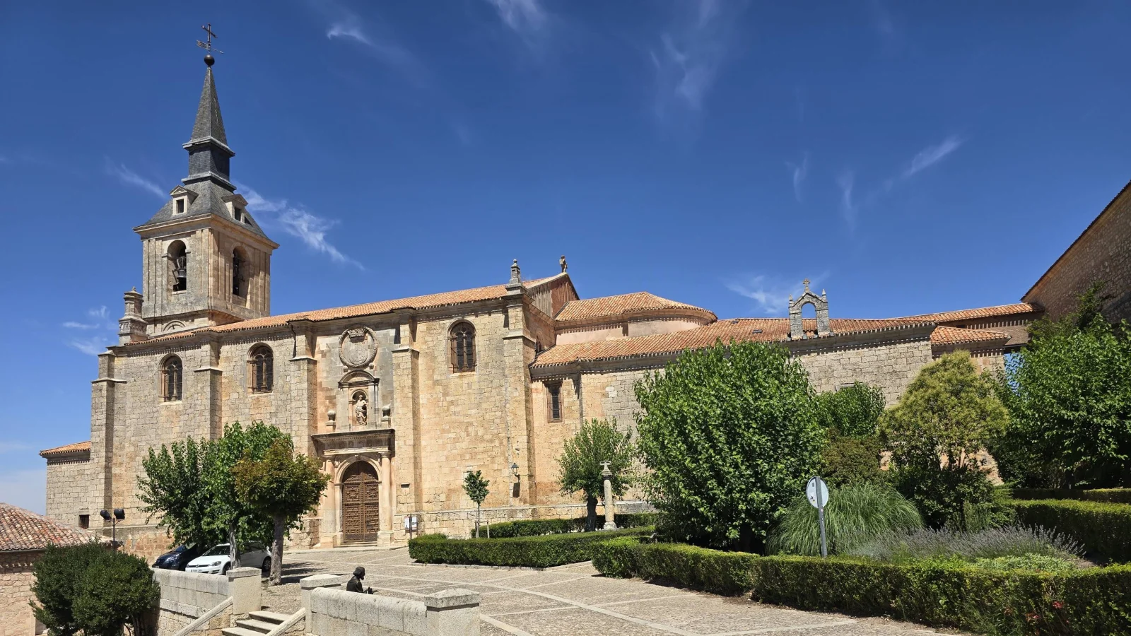 Iglesia Colegial de San Pedro Apóstol