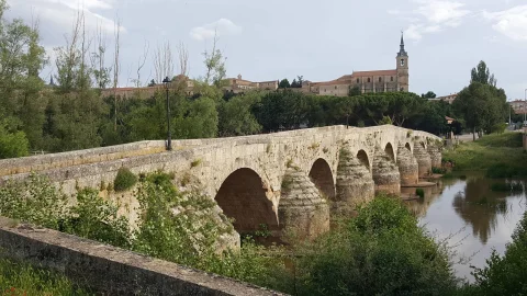 Puente antiguo de Lerma