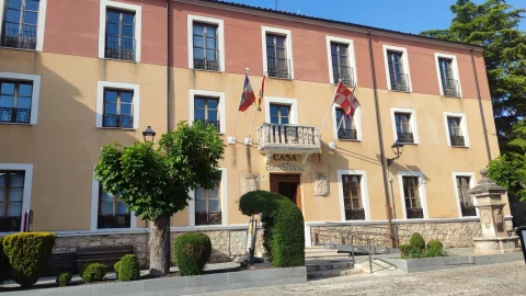 Otra vista del Ayuntamiento