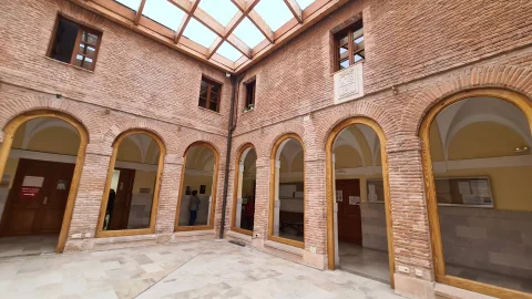 Patio central del interior